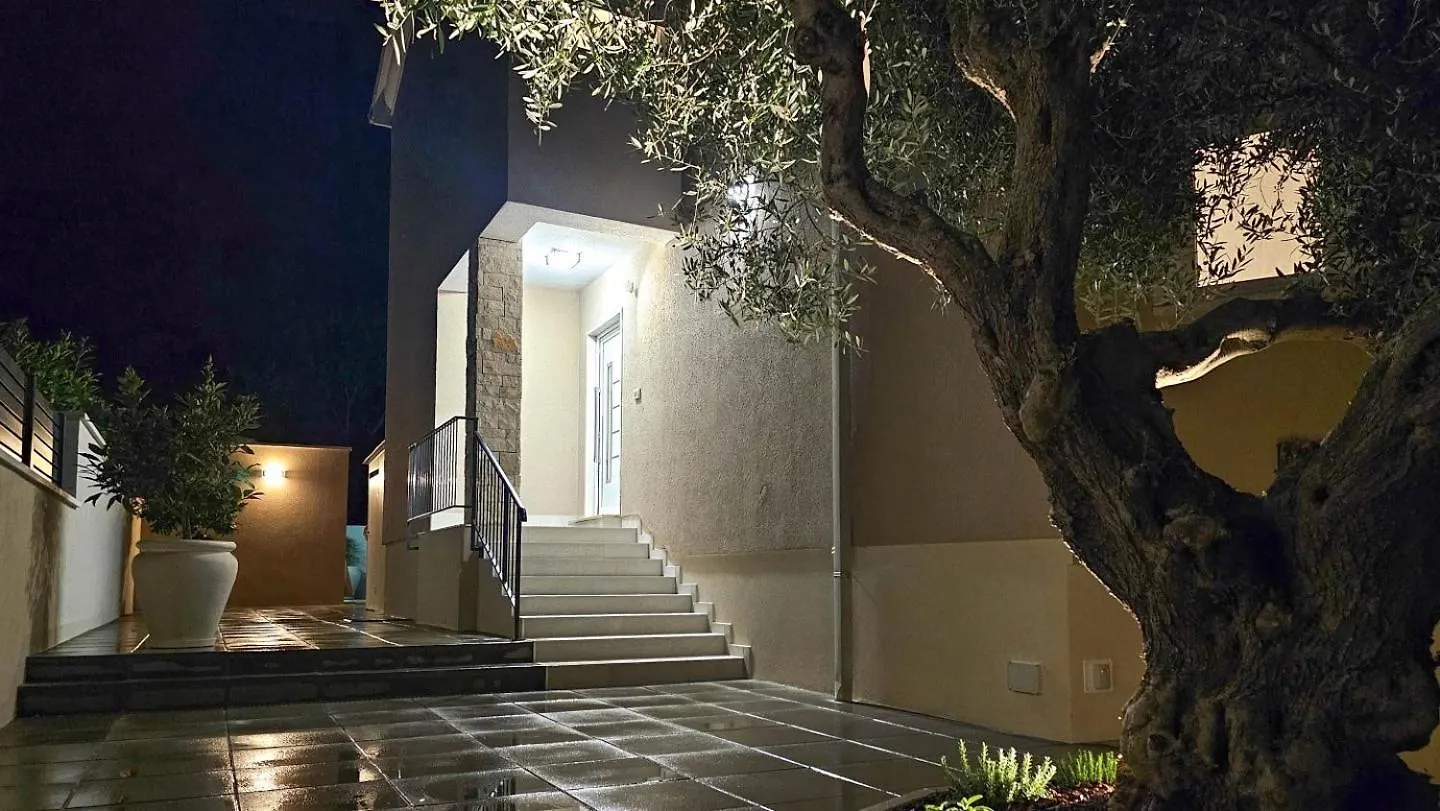 فيلا Casa Ulika زامبراتيجا